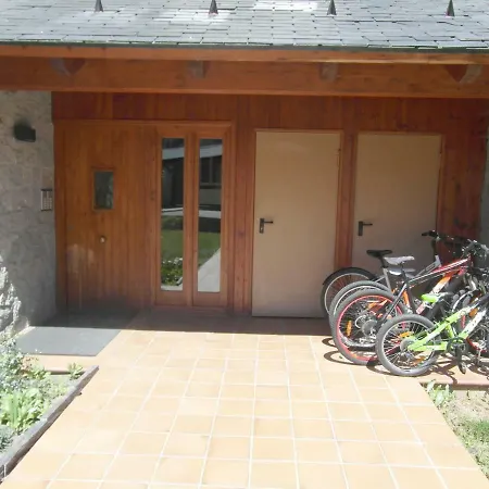 B13 - La Granja 2º - Villmor Apartment *